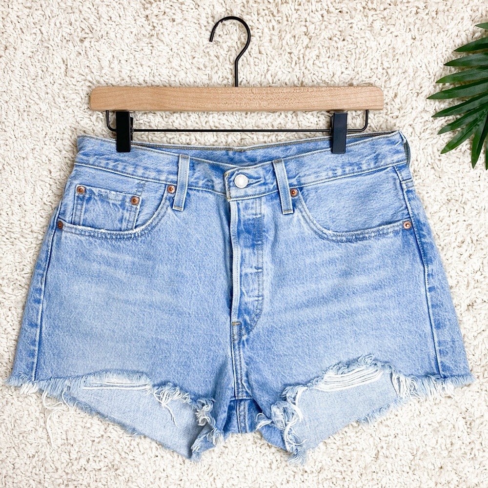 LEVI’S 501 Premium High Rise Shorts